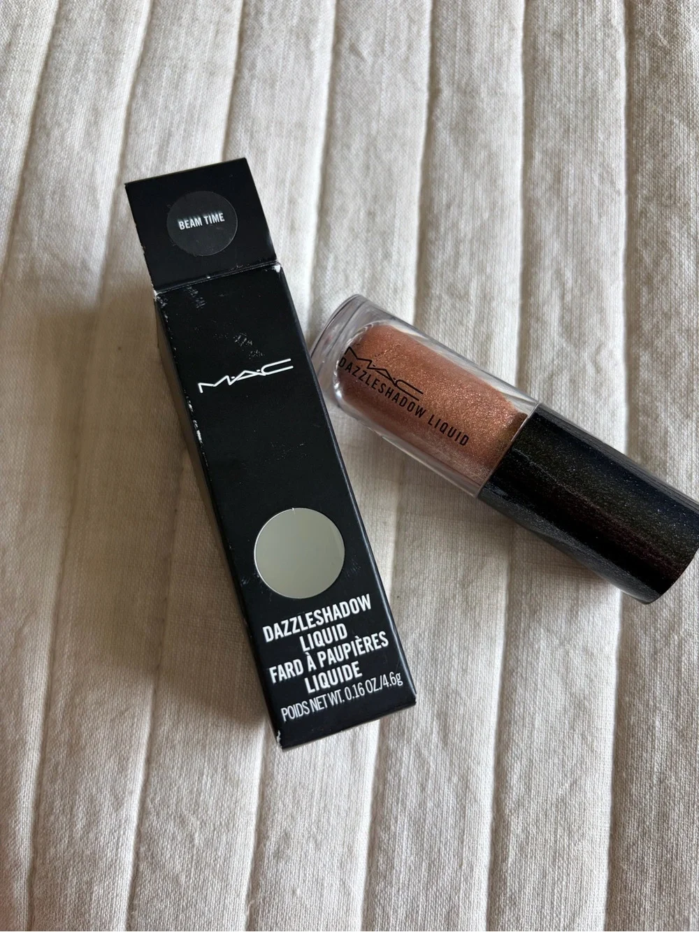 MAC Cosmetics Dazzleshadow Liquid Eyeshadow — Color Beam Time